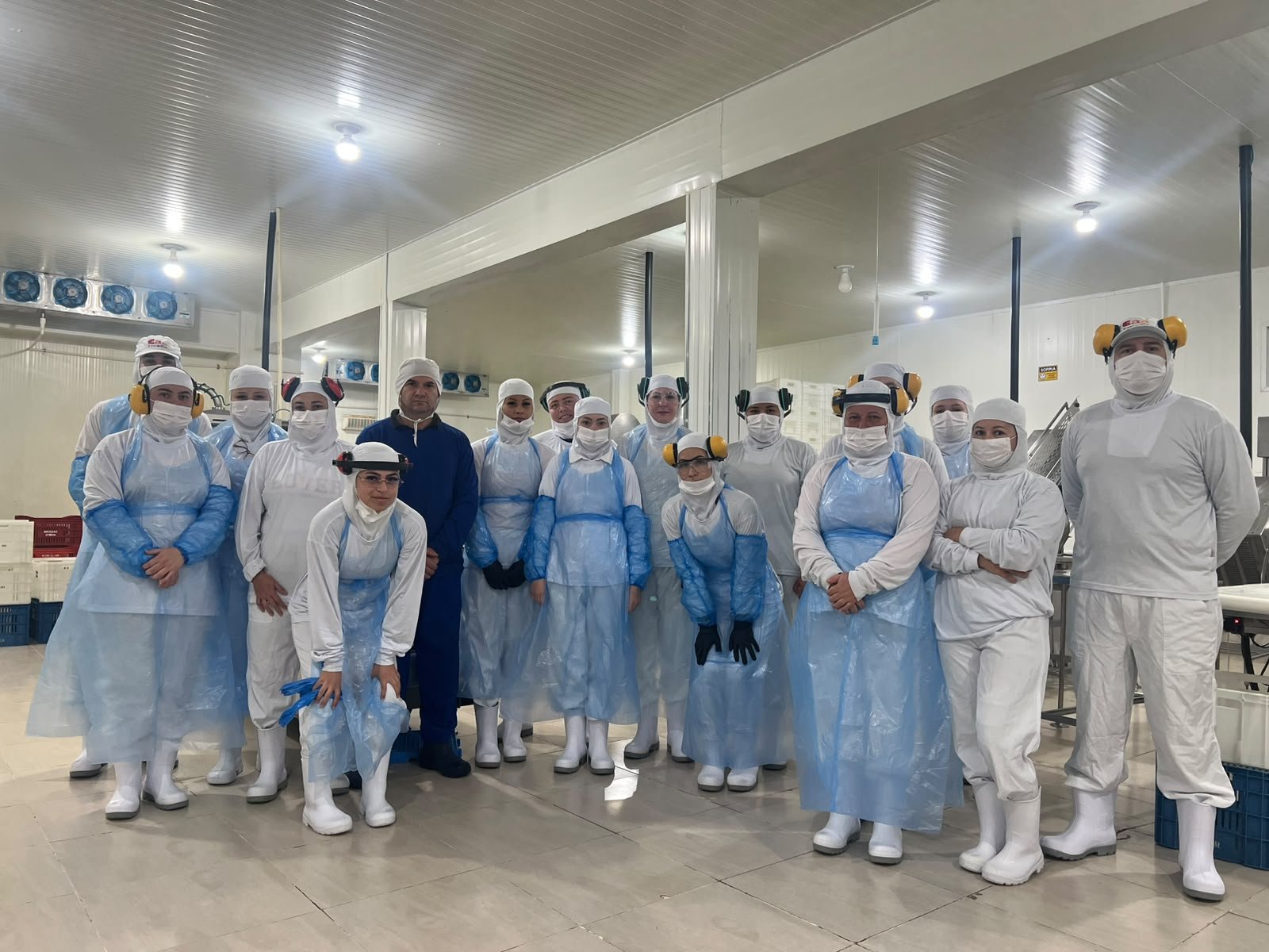 Equipe de produção da EAS Fatiados